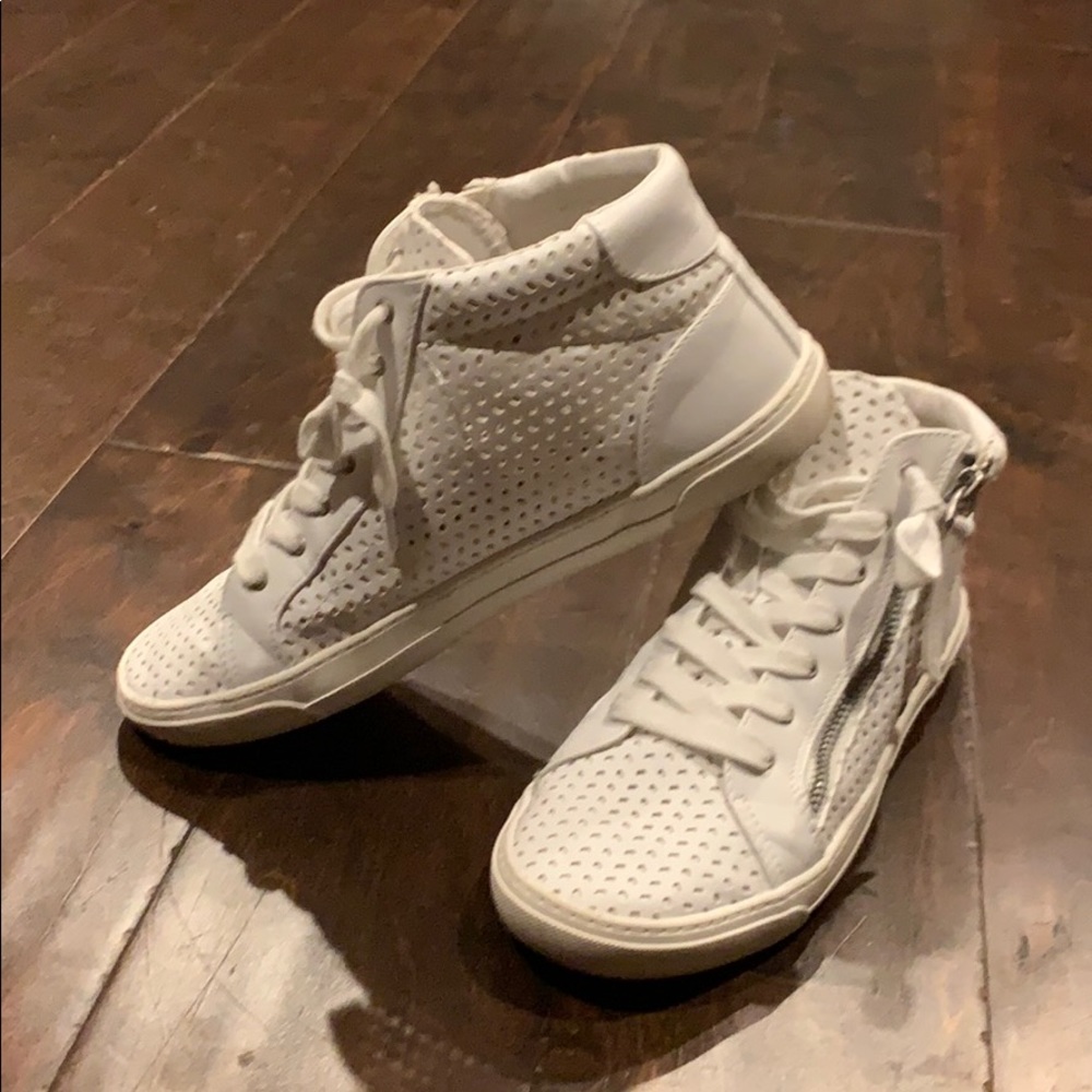 Dolce Vita High Top Sneakers